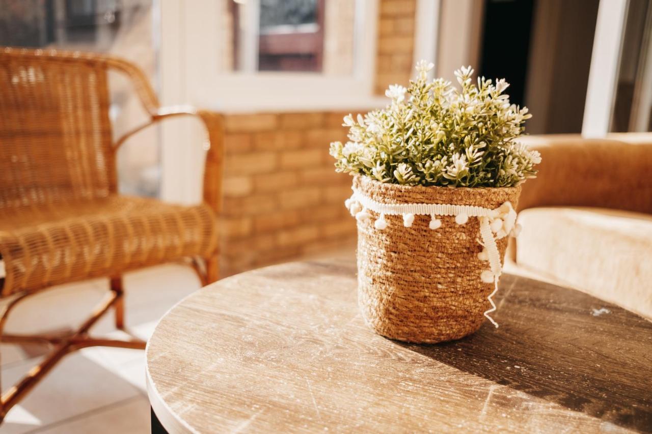 Booker Avenue House - 4 Bedroom House With Garden And Parking Milton Keynes Buitenkant foto