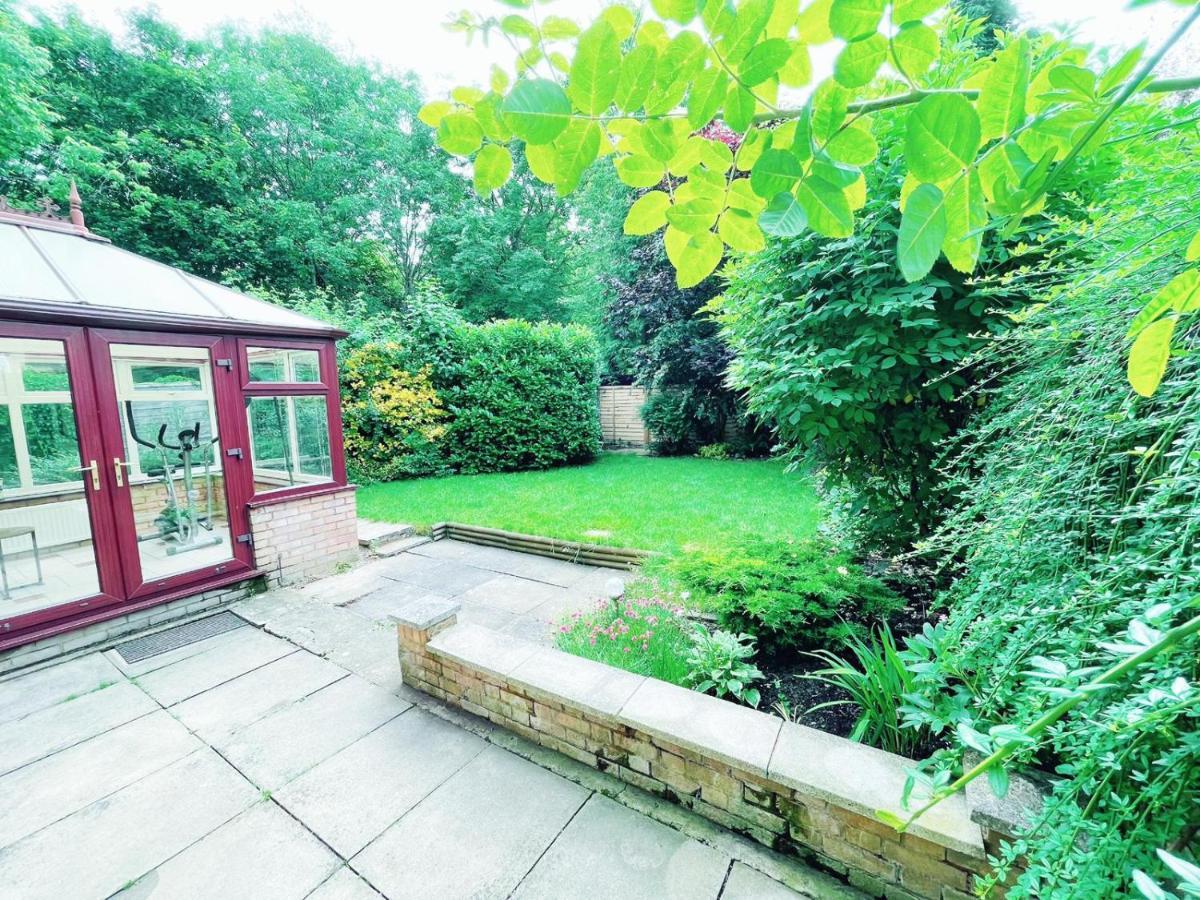 Booker Avenue House - 4 Bedroom House With Garden And Parking Milton Keynes Buitenkant foto